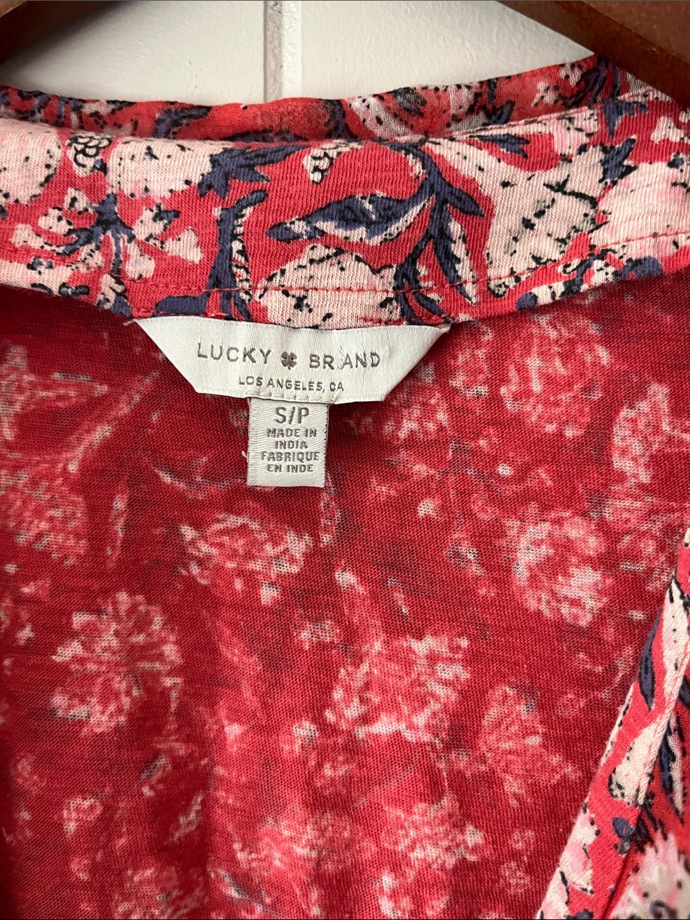 LOFT Red Floral V-Neck Ruffle Sleeve Tank - Picture 3 of 9